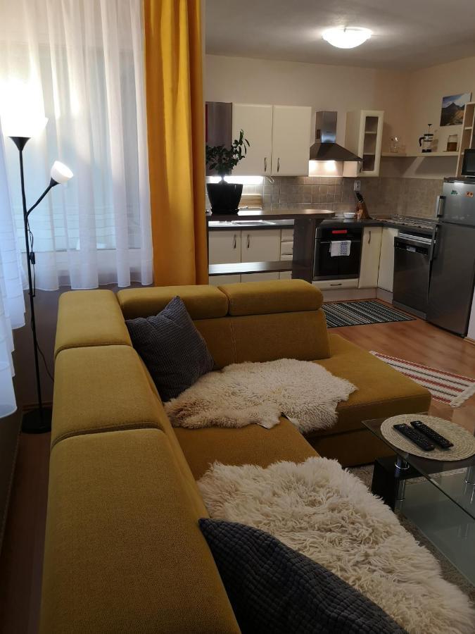 Apartment Pinewood *** Вышне-Ружбахи Экстерьер фото