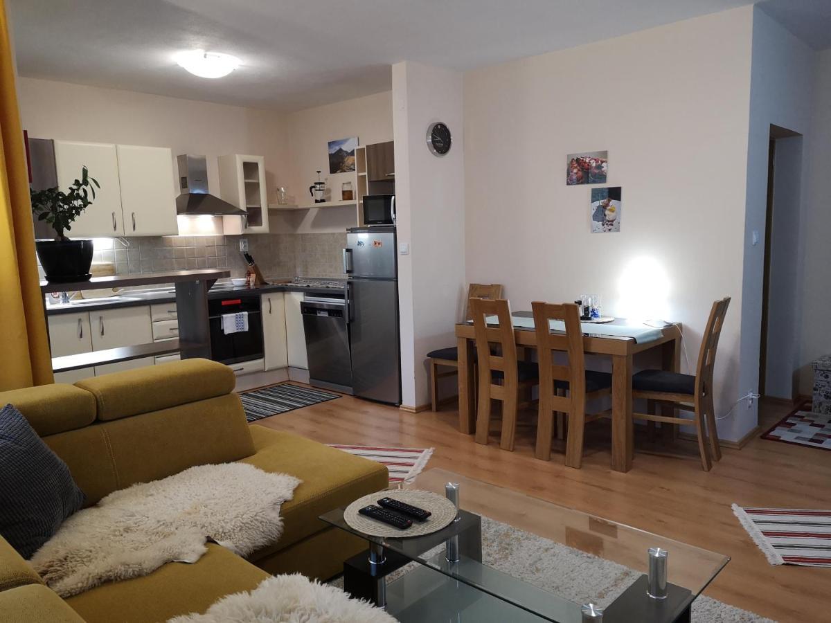 Apartment Pinewood *** Вышне-Ружбахи Экстерьер фото